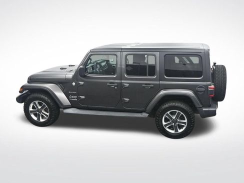 Used 2020 Jeep Wrangler Unlimited Sahara w/ Dual Top Group AWD/4WD image 36