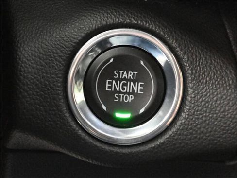 Used 2021 Buick Envision Essence w/ Technology Package I image 34