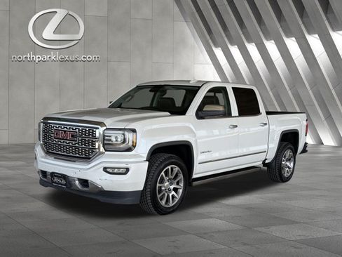 Used 2018 GMC Sierra 1500 Denali AWD/4WD image 3