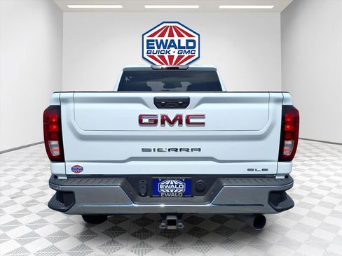 Certified 2024 GMC Sierra 2500 SLE w/ SLE Convenience Package AWD/4WD image 7