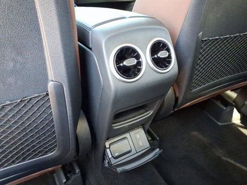 New 2026 Mercedes-Benz GLB 250 image 19