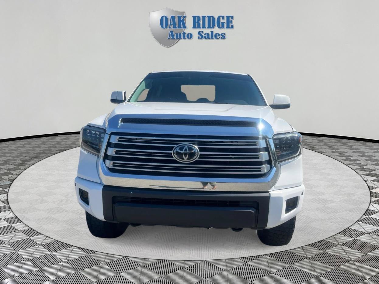 Used 2019 Toyota Tundra Limited w/ Limited Premium Package AWD/4WD image 2