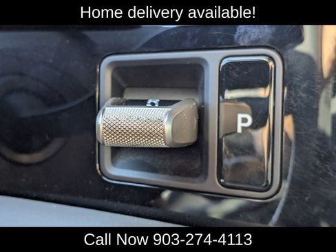 Used 2022 Porsche Taycan 4S AWD/4WD image 18