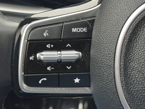Used 2024 Kia Sorento S AWD/4WD image 22