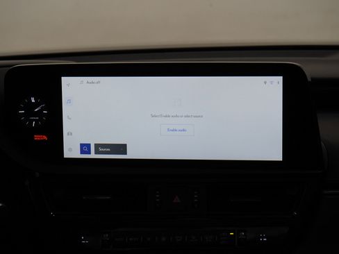 Used 2025 Lexus ES 350 w/ Premium Package FWD image 15