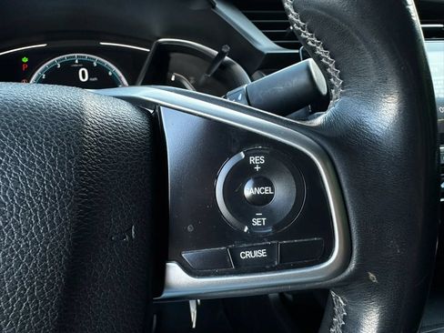 Used 2018 Honda Civic EX-T image 22