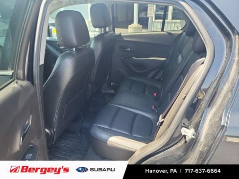 Used 2017 Chevrolet Trax Premier AWD/4WD image 9