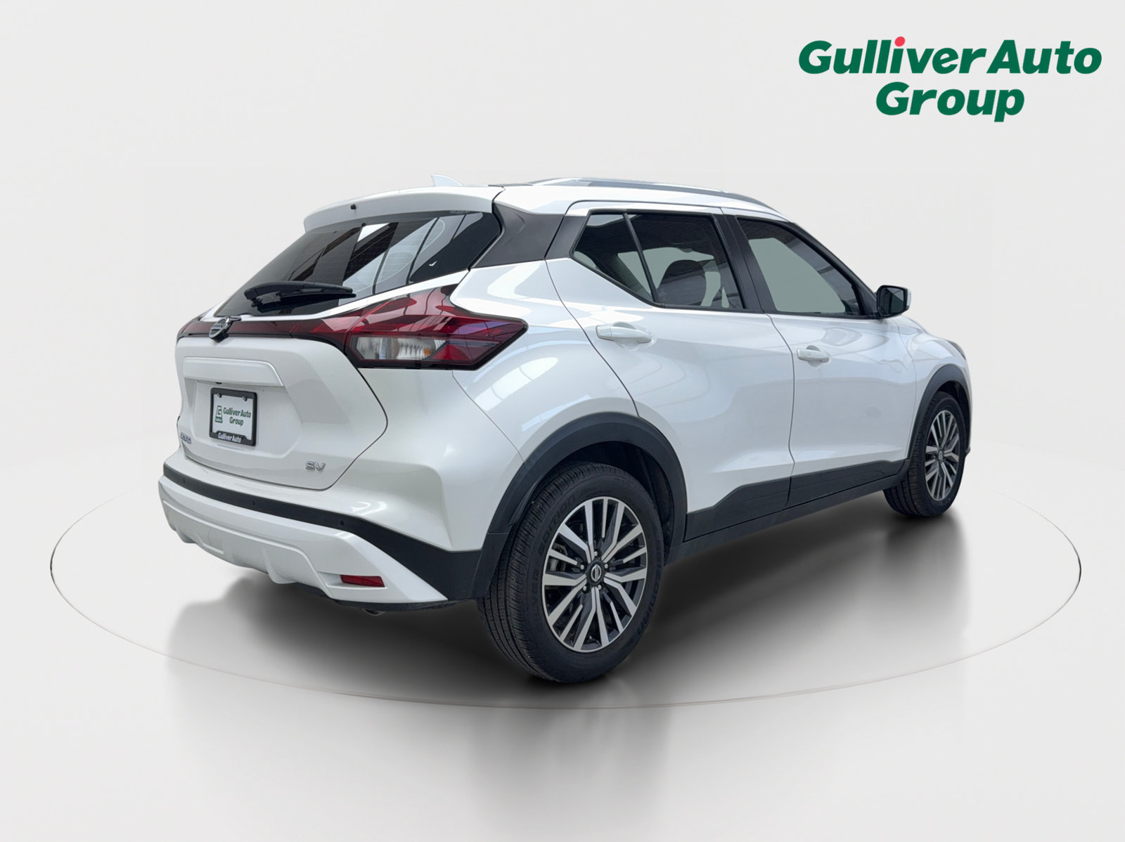 Used 2021 Nissan Kicks SV FWD image 9