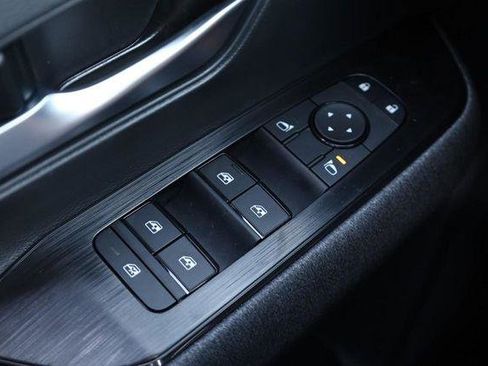 New 2026 Nissan Kicks SV FWD image 18