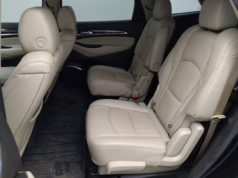 Used 2021 Buick Enclave Essence w/ Sport Touring Edition image 18