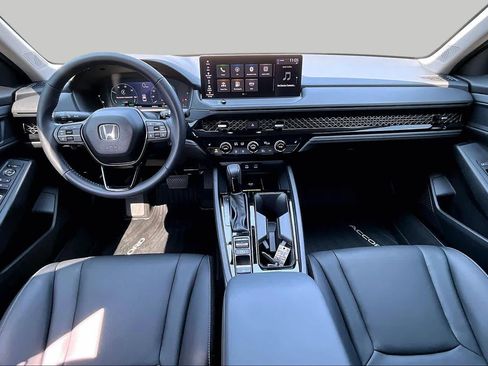 Used 2025 Honda Accord EX-L image 16