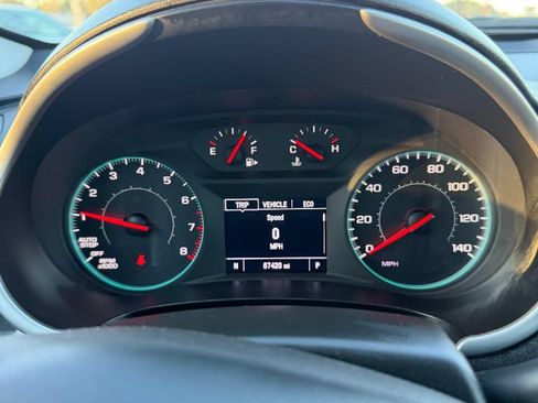 Used 2024 Chevrolet Malibu LT FWD image 10