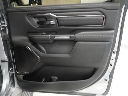 Used 2022 RAM 1500 Limited AWD/4WD image 33