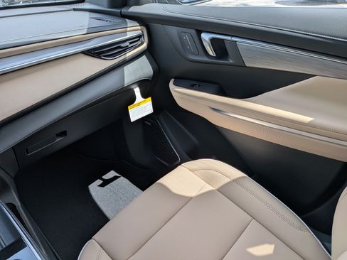 New 2026 Buick Enclave Preferred AWD/4WD image 15