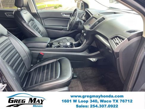 Used 2020 Ford Edge SEL w/ Cold Weather Package AWD/4WD image 12