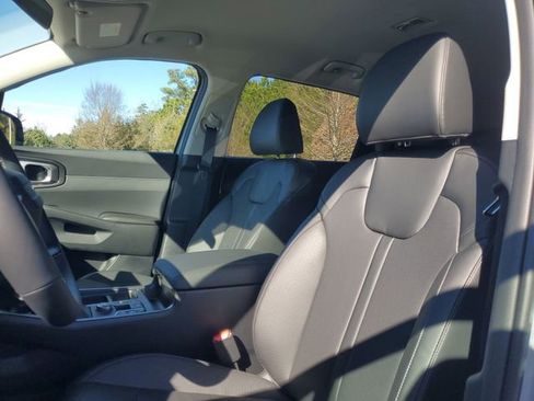 New 2026 Kia Sorento EX FWD image 14