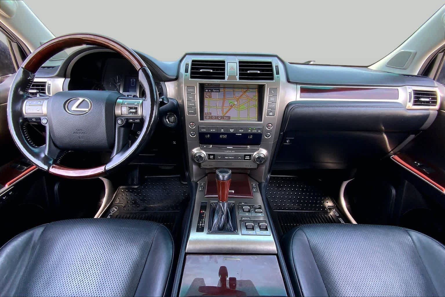 Used 2016 Lexus GX 460 Luxury AWD/4WD image 14