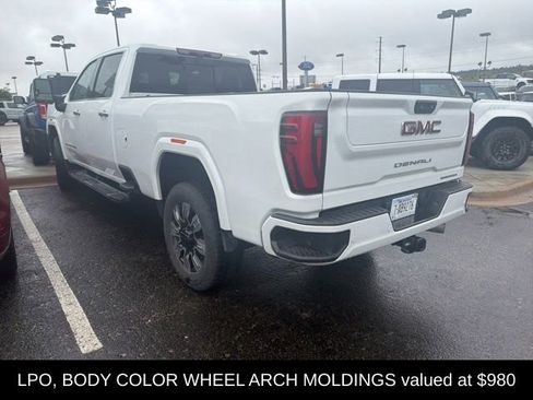 Used 2024 GMC Sierra 3500 Denali w/ Denali Reserve Package AWD/4WD image 6