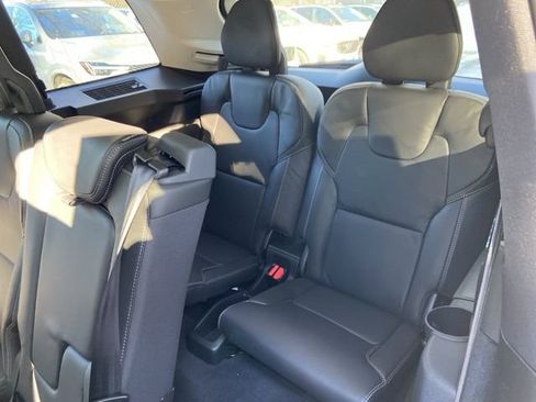 New 2026 Volvo XC90 T8 Ultra w/ Protection Package Premier AWD/4WD image 17