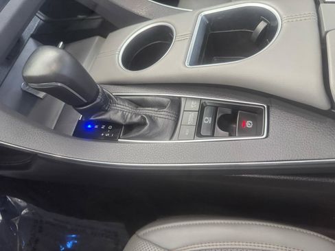 Used 2019 Toyota Avalon Touring w/ Advanced Safety Package image 30