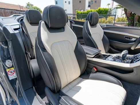 New 2026 Bentley Continental GTC AWD/4WD image 21