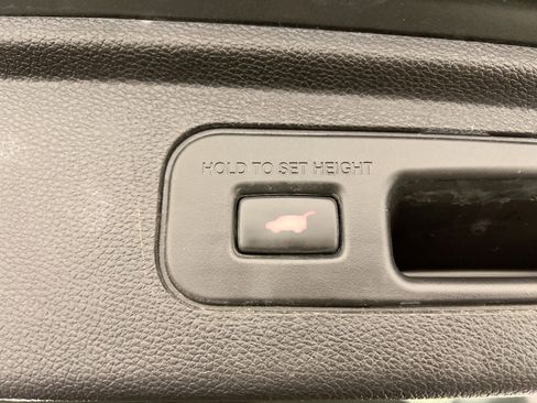 Used 2018 Honda Odyssey Elite image 28