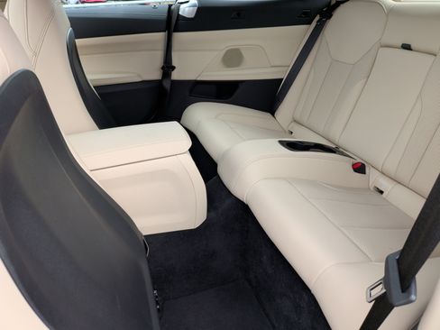 Used 2023 BMW 430i Convertible w/ M Sport Package image 37