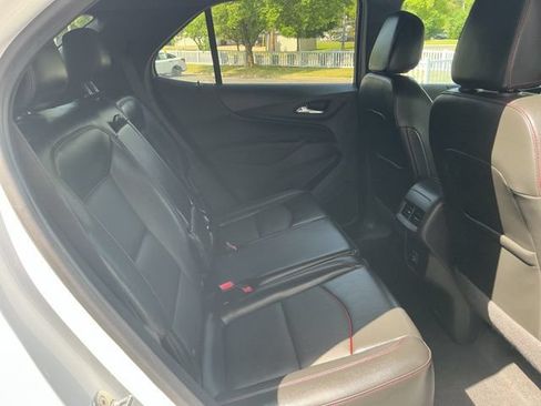 Used 2023 Chevrolet Equinox RS w/ RS Leather Package FWD image 31