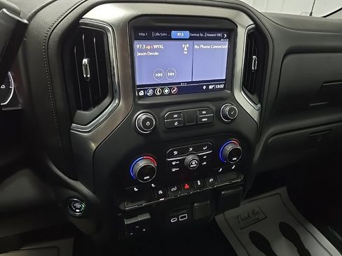 Used 2019 Chevrolet Silverado 1500 LT w/ All-Star Edition AWD/4WD image 26