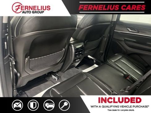 Used 2023 Jeep Grand Cherokee L Limited w/ Trailer Tow Group (B) image 32