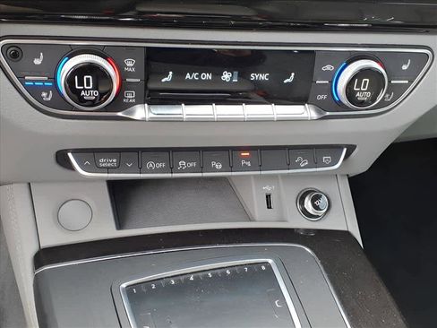 Used 2019 Audi Q5 Prestige image 18