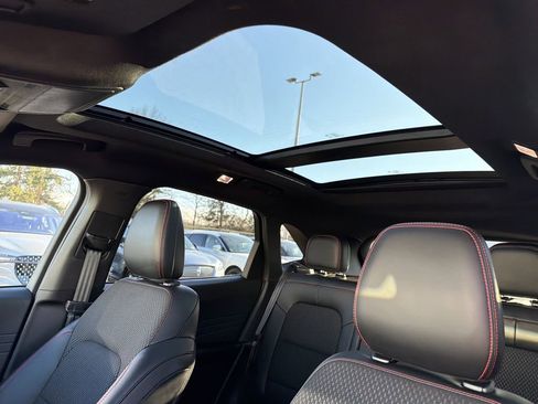 Used 2023 Ford Escape ST-Line w/ Tech Pack #1 image 27