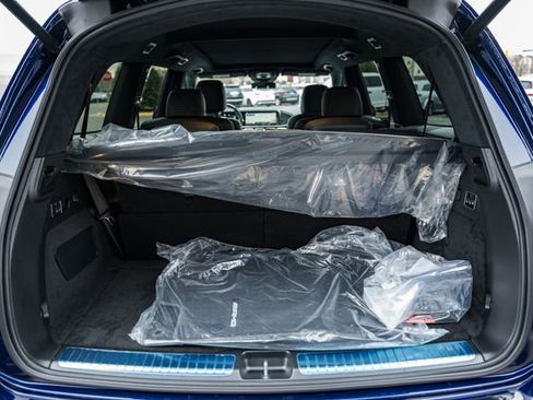 New 2026 Mercedes-Benz GLS 63 AMG 4MATIC image 10