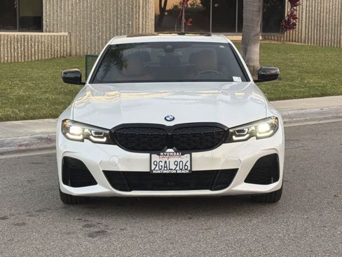 Used 2022 BMW M340i w/ Driving Assistance Package image 2