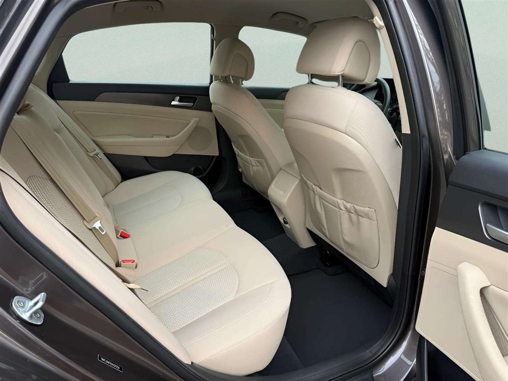 Used 2016 Hyundai Sonata Sport FWD image 21