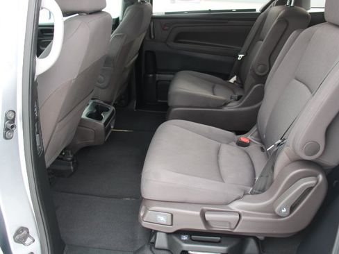 Used 2019 Honda Odyssey EX image 13