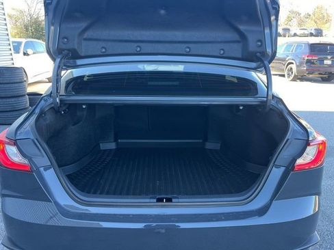 Used 2026 Toyota Camry SE image 28