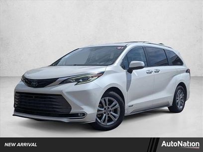 Used 2021 Toyota Sienna Platinum