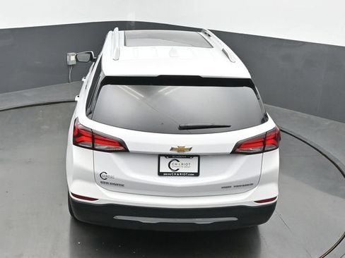 Used 2023 Chevrolet Equinox Premier AWD/4WD image 40