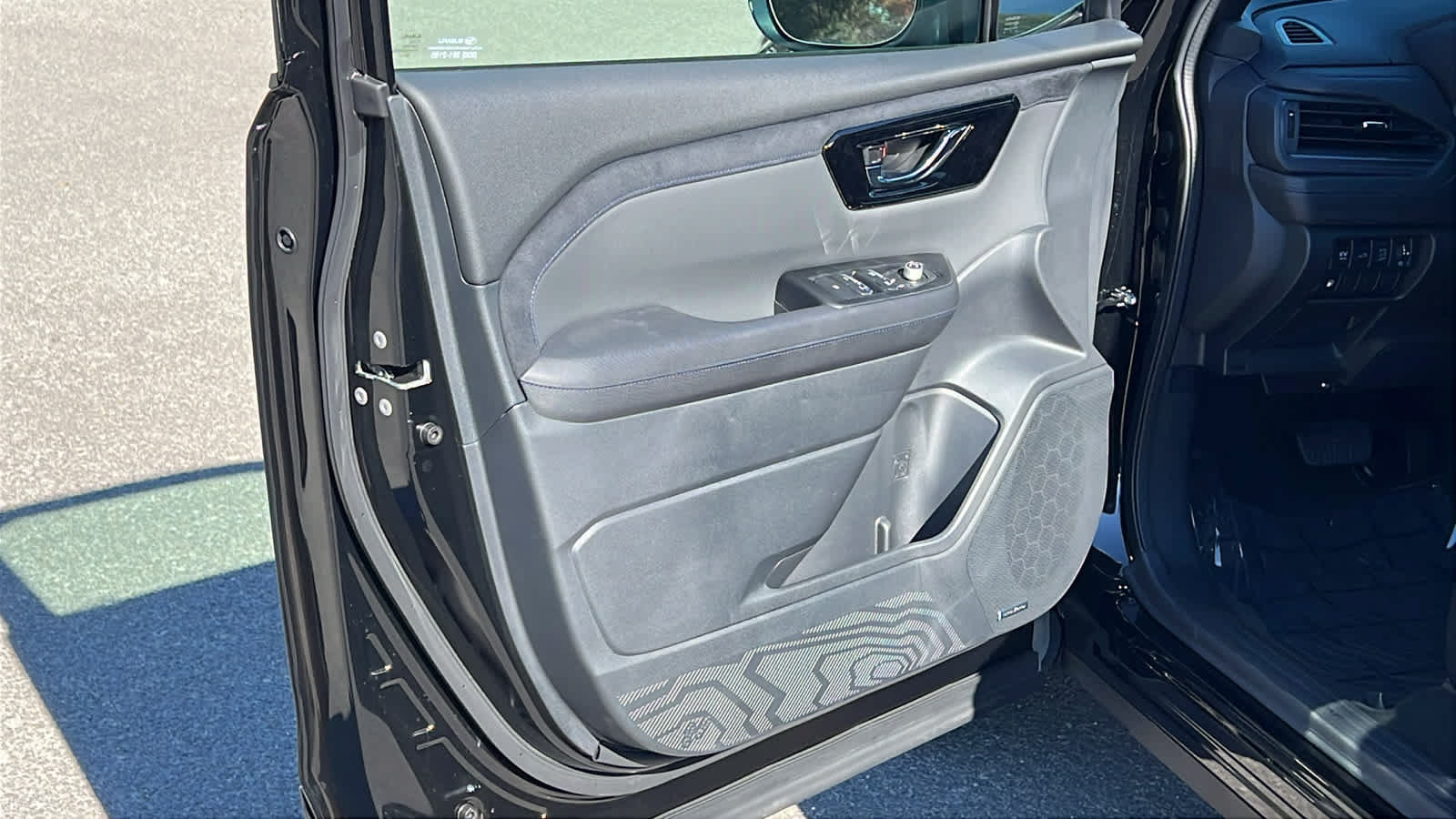 New 2026 Subaru Forester Premium AWD/4WD image 23