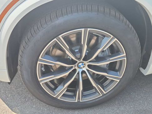 New 2026 BMW X5 xDrive50e w/ M Sport Package AWD/4WD image 13