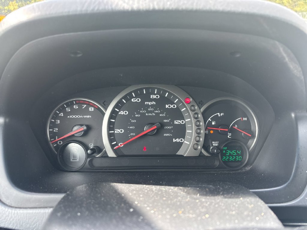 Used 2004 Honda Pilot EX image 17
