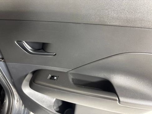 Used 2024 Hyundai Kona SEL FWD image 18