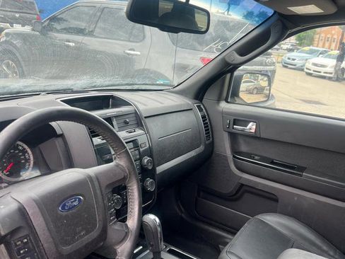Used 2011 Ford Escape XLT w/ 201A Rapid Spec Order Code FWD image 8