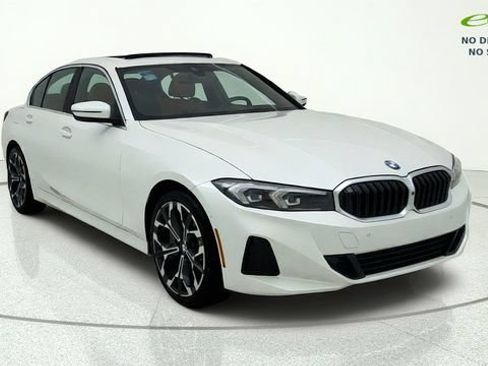 Used 2025 BMW 330i Sedan RWD image 1