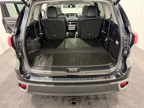 Used 2018 Toyota Highlander Limited Platinum w/ Protection Package #3 image 14