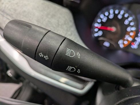 Used 2022 Jeep Compass Latitude w/ Sun and Sound Group image 17