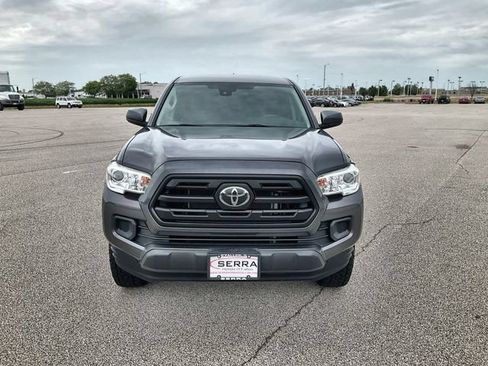 Used 2019 Toyota Tacoma SR w/ SR Convenience Package RWD image 11