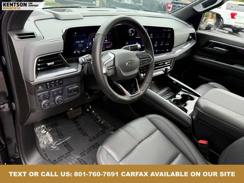 Used 2025 Chevrolet Suburban RST image 33