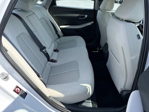 Used 2023 Hyundai Sonata SEL FWD image 21